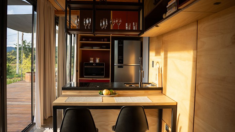 Summer Glass Home: cabana de vidro com ofurô em Pirenópolis