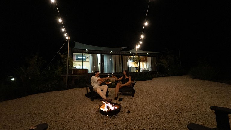 Summer Glass Home: cabana de vidro com ofurô em Pirenópolis