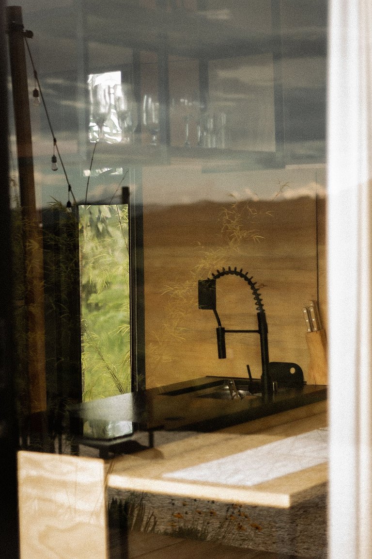 Summer Glass Home: cabana de vidro com ofurô em Pirenópolis