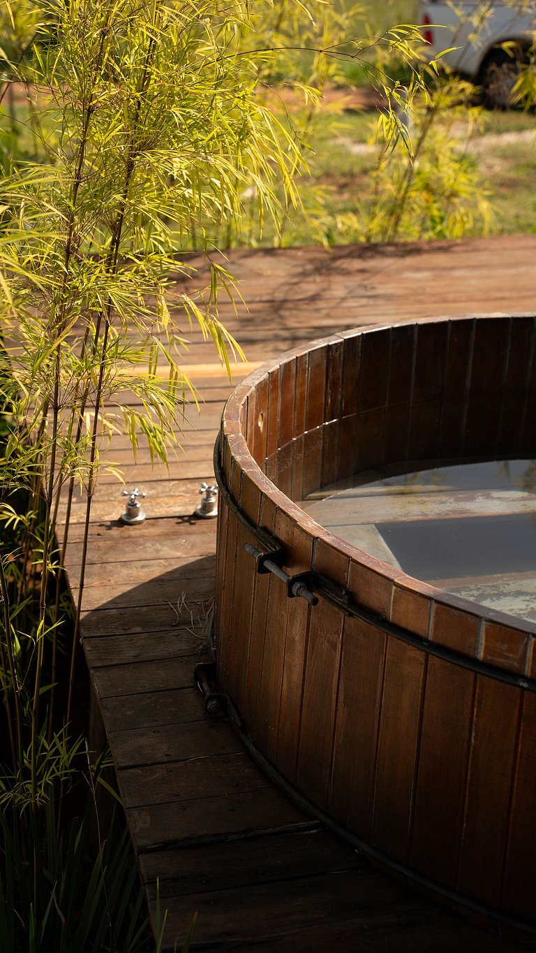 Summer Glass Home: cabana de vidro com ofurô em Pirenópolis